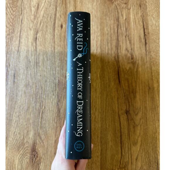 Waterstones Special Signed Edition A Theory Of Dreaming By Ava Reid - Picture 2 of 5